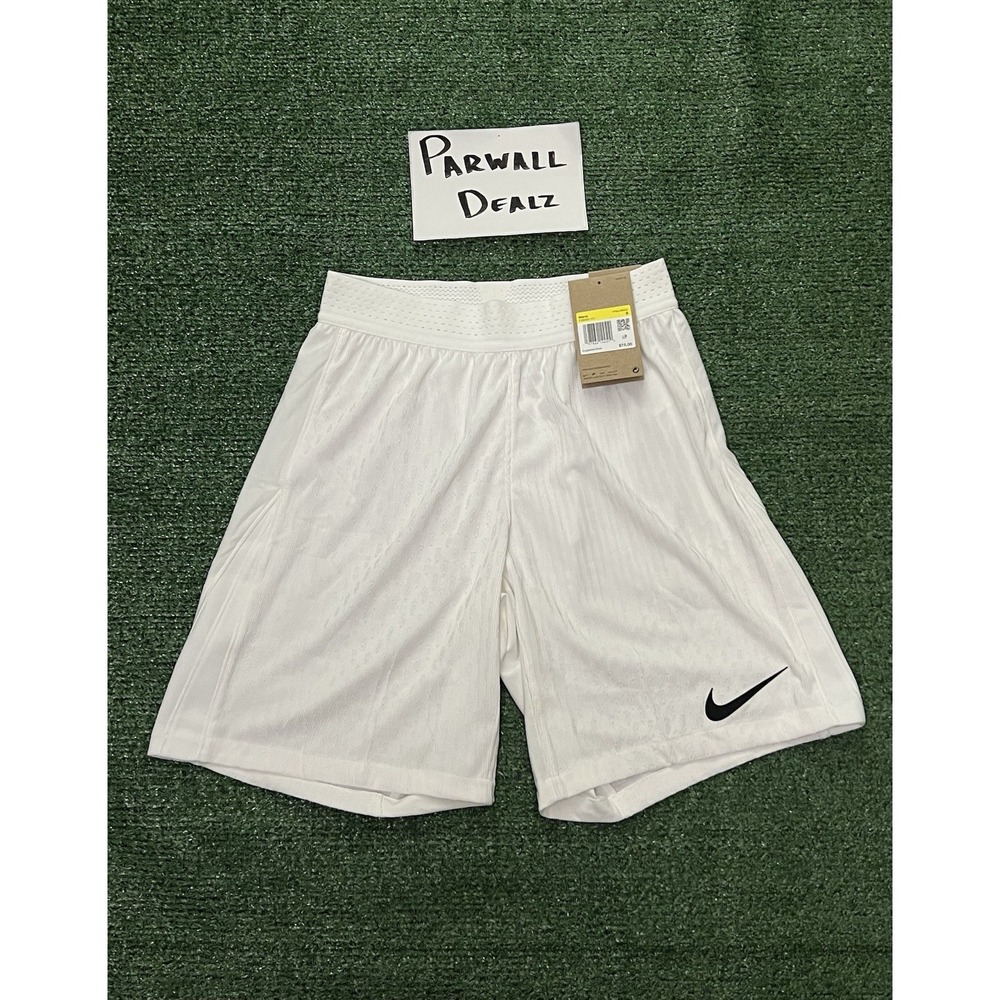 Nike Dri-Fit ADV 8" VaporKnit White Soccer Shorts FZ9352-410 Men's Small